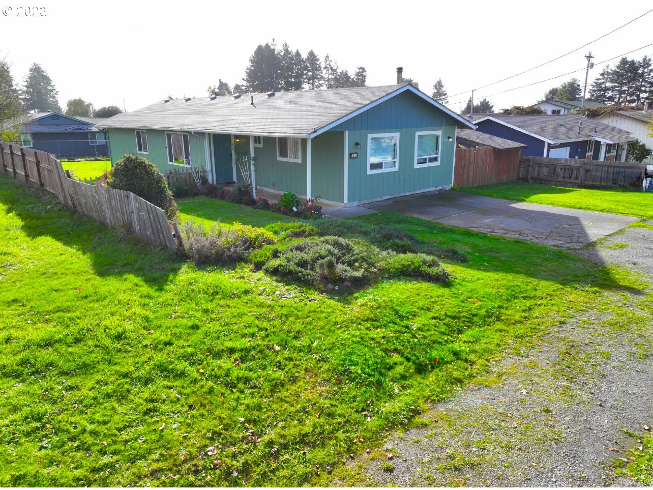 1123 Ransom Avenue Brookings, OR 97415 - Photo 2 of 22 Gallery Image 2