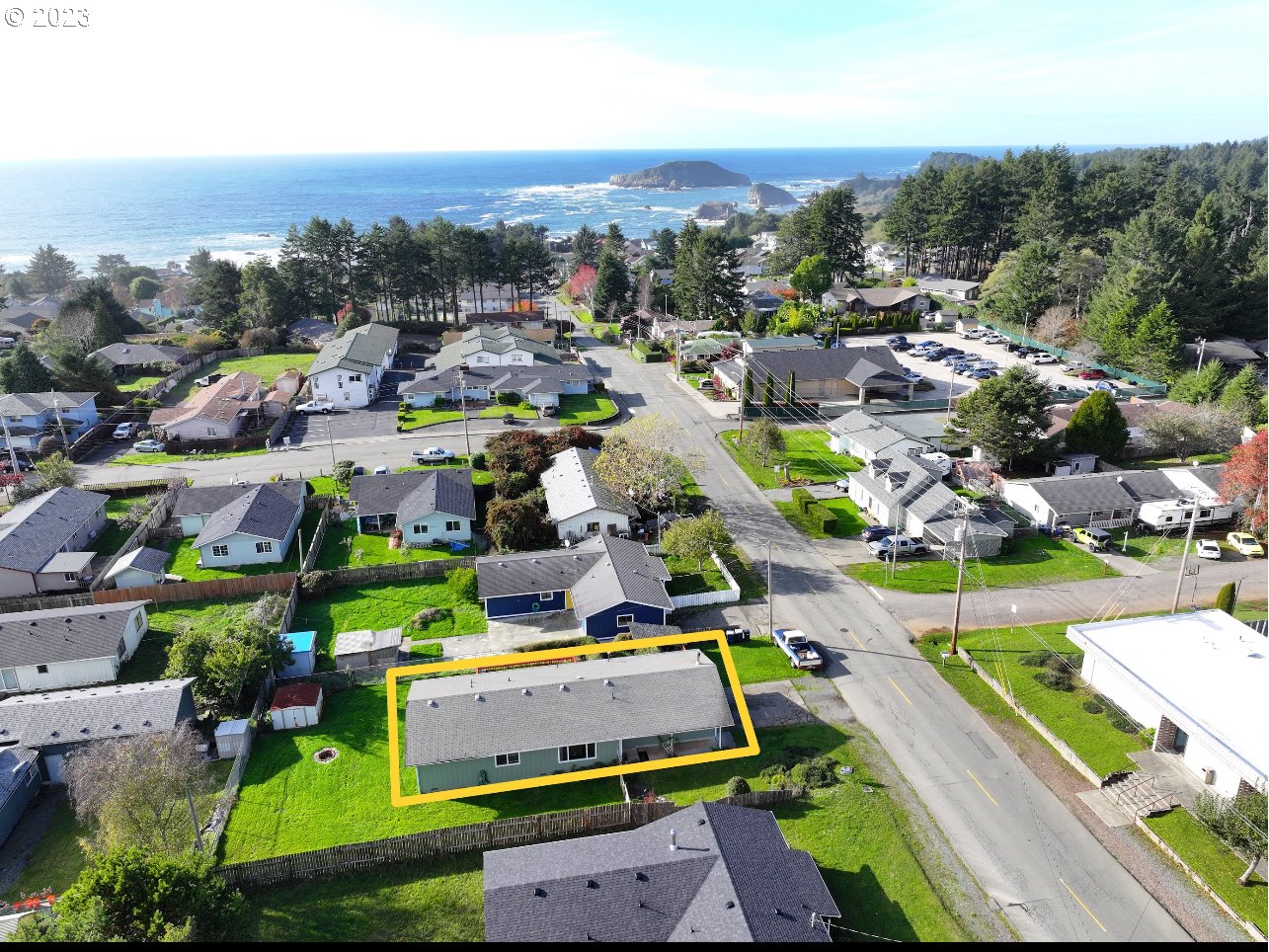 1123 Ransom Avenue Brookings, OR 97415 - Photo 3 of 22 Gallery Image 3