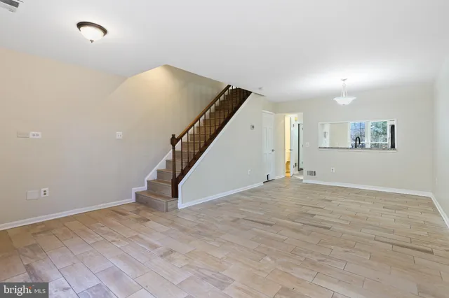 $2,700 | 9658 Stirling Bridge Drive, Columbia, MD 21046