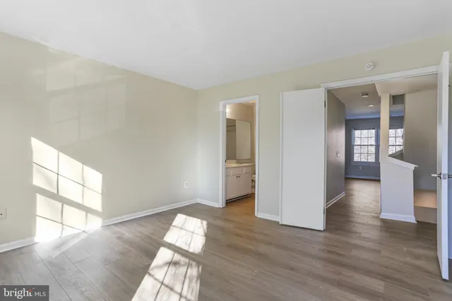 $2,700 | 9658 Stirling Bridge Drive, Columbia, MD 21046