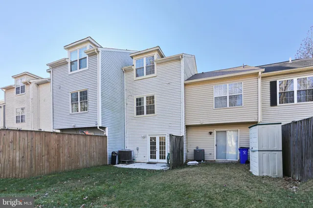 $2,700 | 9658 Stirling Bridge Drive, Columbia, MD 21046