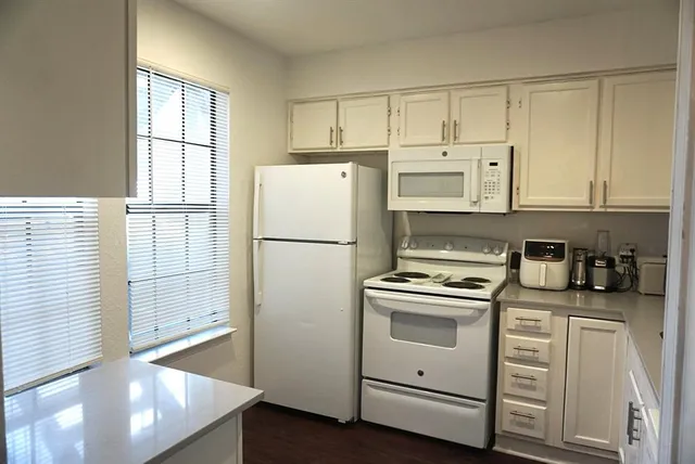 $185,999 | 4748 Old Bent Tree Lane, Unit 501, Dallas, TX 75287