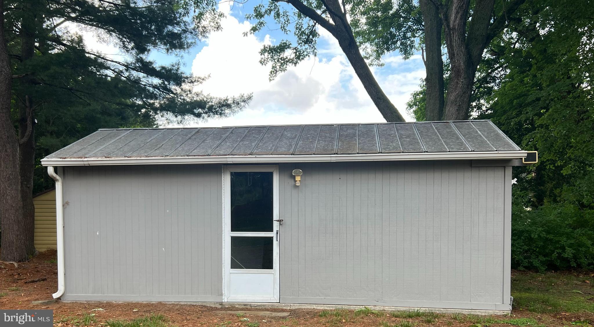 8840 Shell Road Delmar, MD 21875 - Photo 11 of 11 outside shed