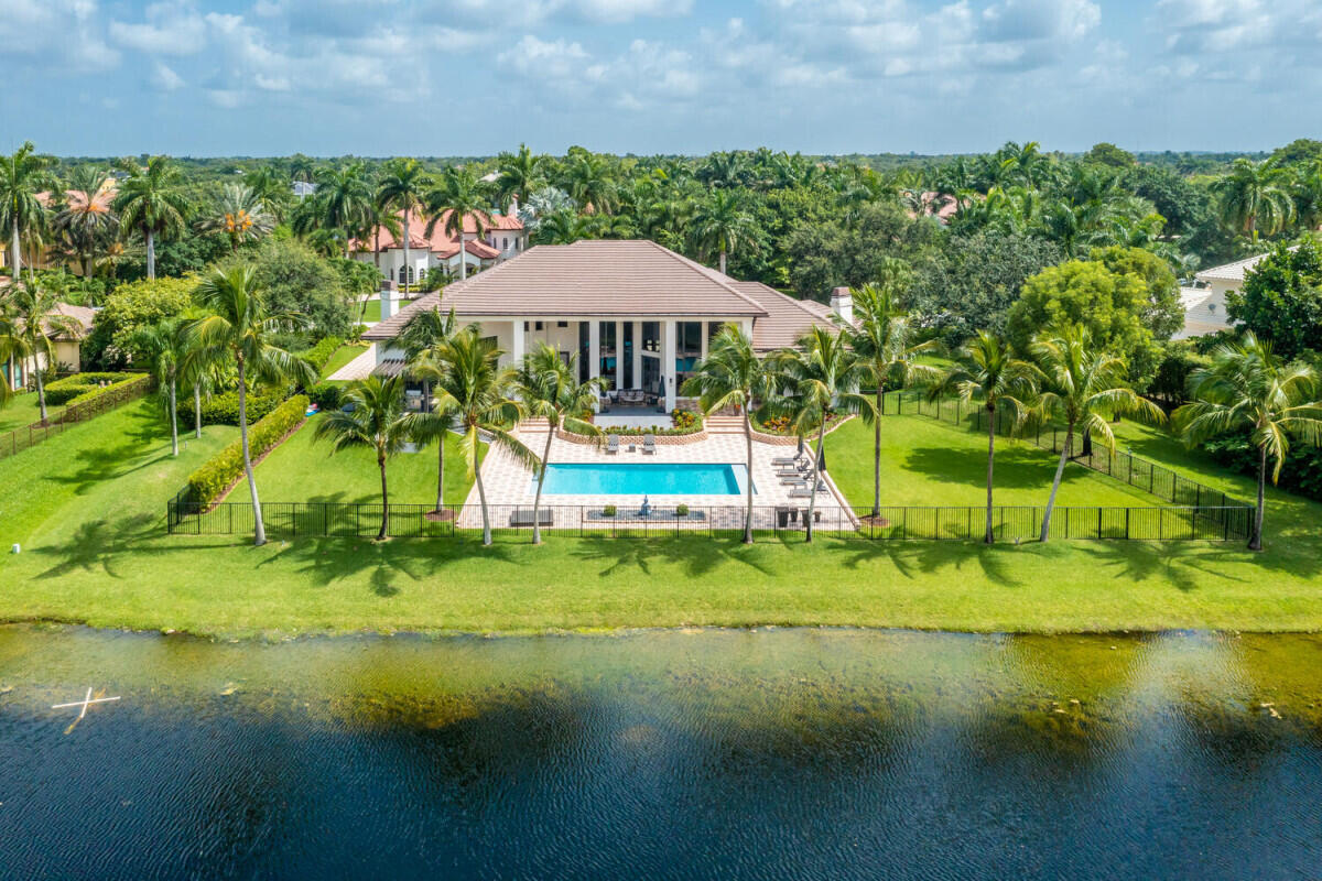 3500 Windmill Ranch Road Weston, FL 33331 - Photo 18 of 34 17__front-b_3500WindmillRanchRdWeston-la