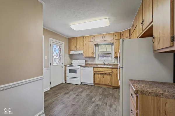 $220,000 | 4516 Earlham Drive, Indianapolis, IN 46227