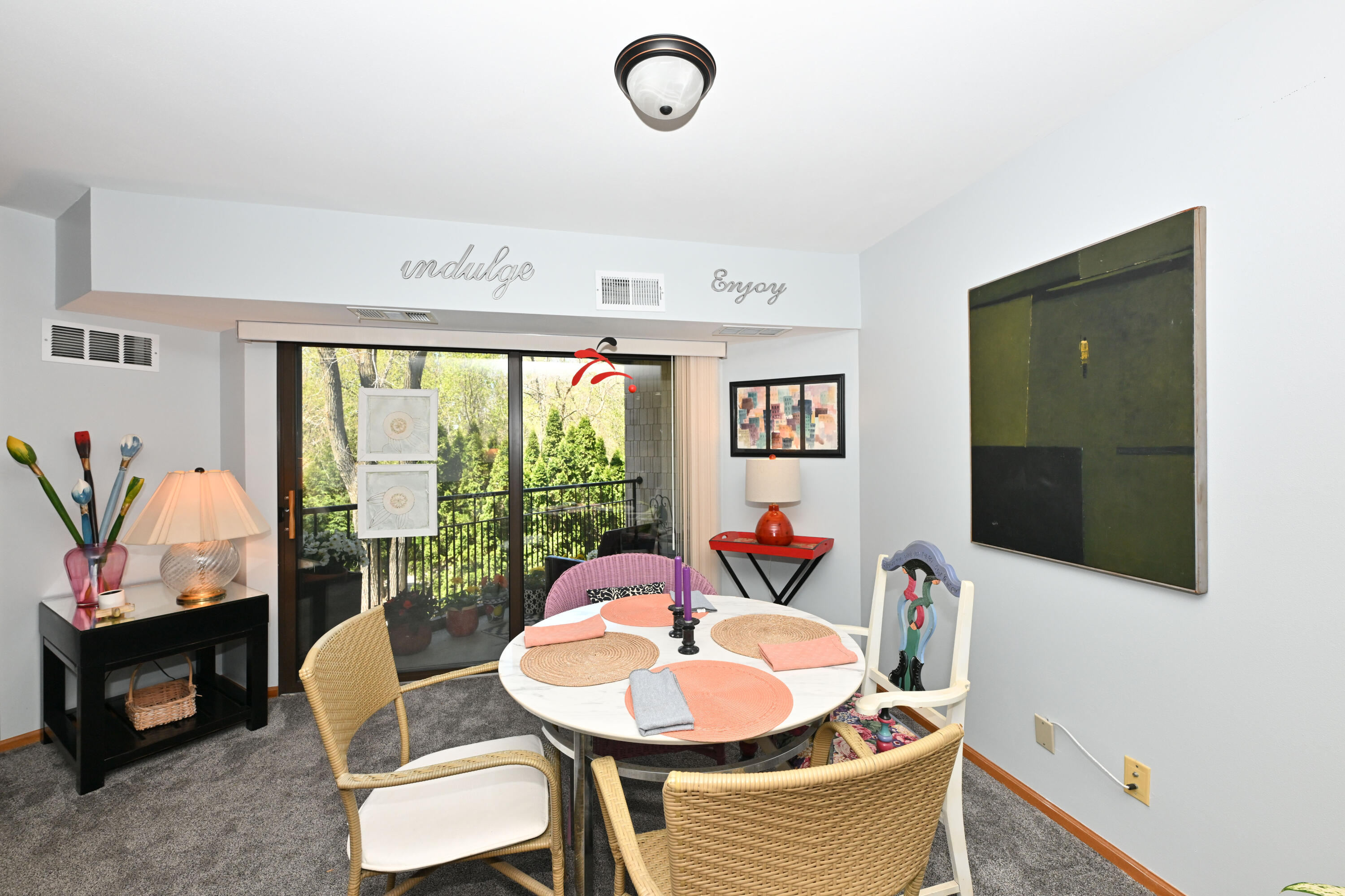 1600 West Green Tree Road, Unit 202 Glendale, WI 53209 - Photo 14 of 26 Dining Area