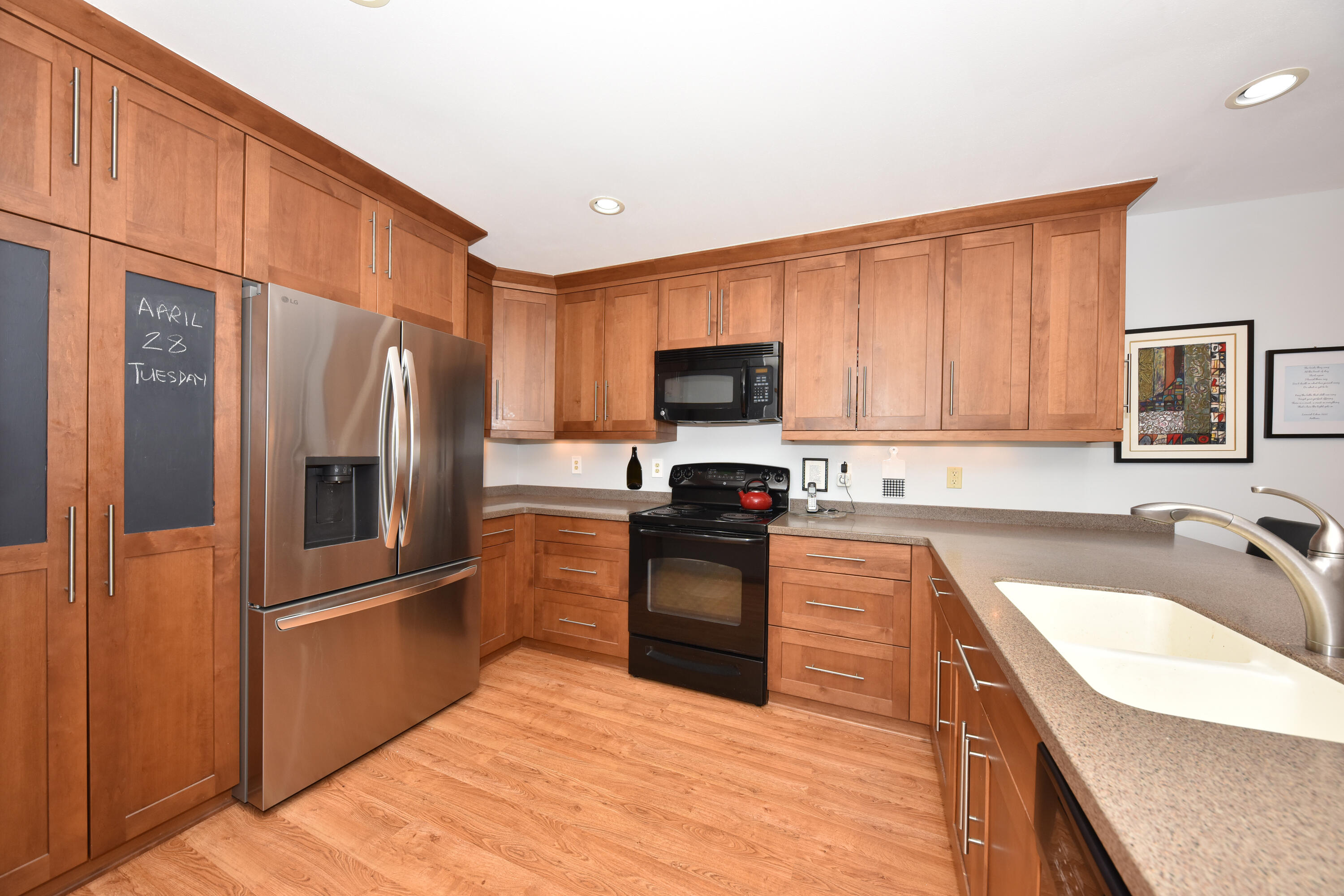 1600 West Green Tree Road, Unit 202 Glendale, WI 53209 - Photo 3 of 27 Ample Cabinets & Drawers