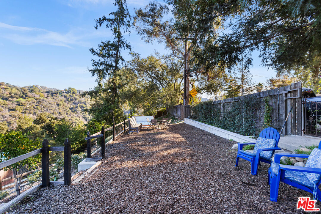 20006 Valley View Drive Topanga, CA 90290 - Photo 29 of 39