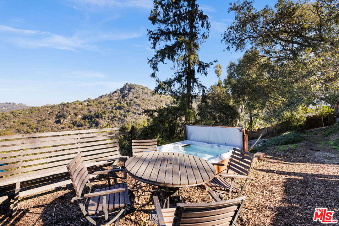 20006 Valley View Drive Topanga, CA 90290 - Photo 31 of 39