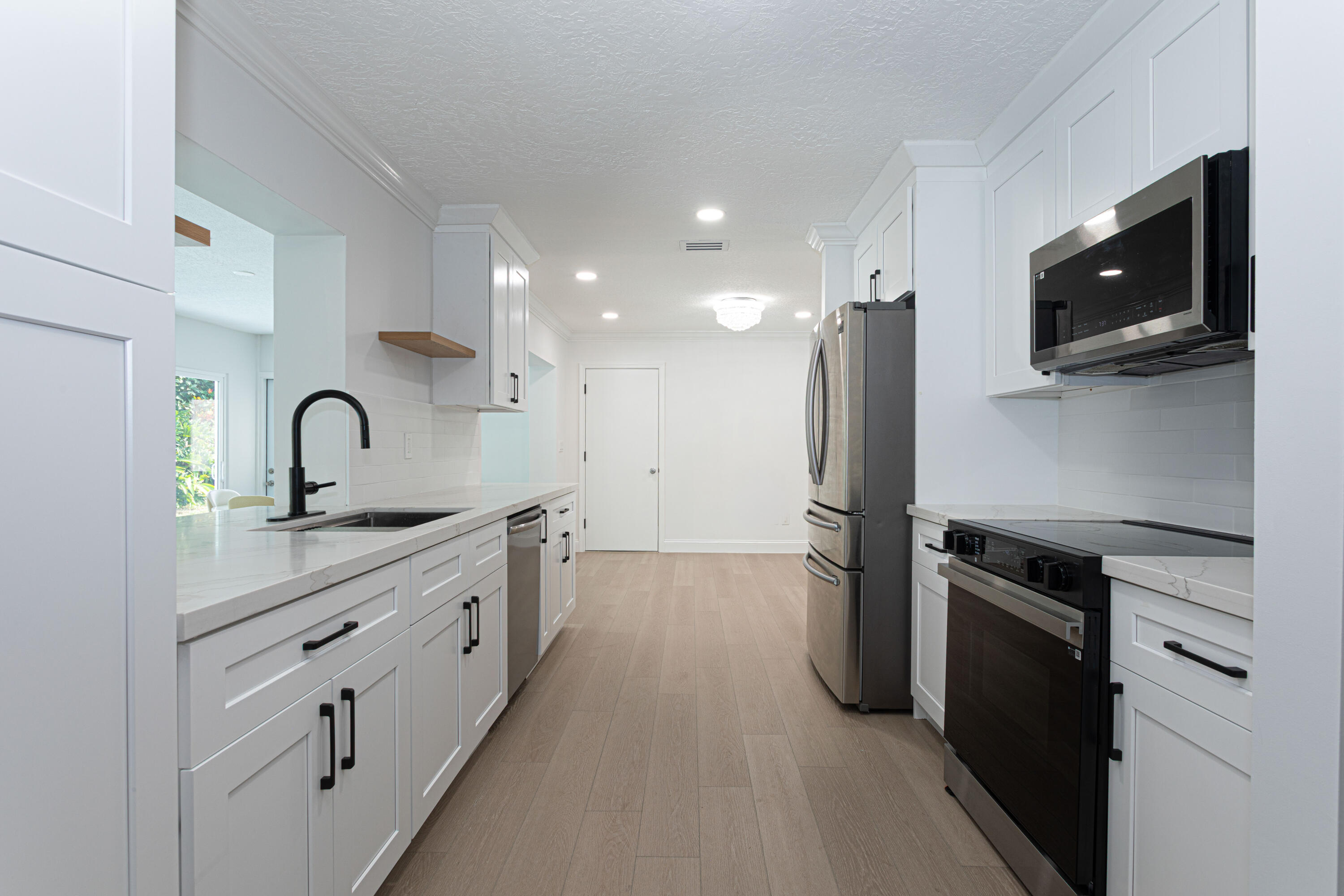 2013 Ardley Road North Palm Beach, FL 33408 - Photo 17 of 66 casa-17_1