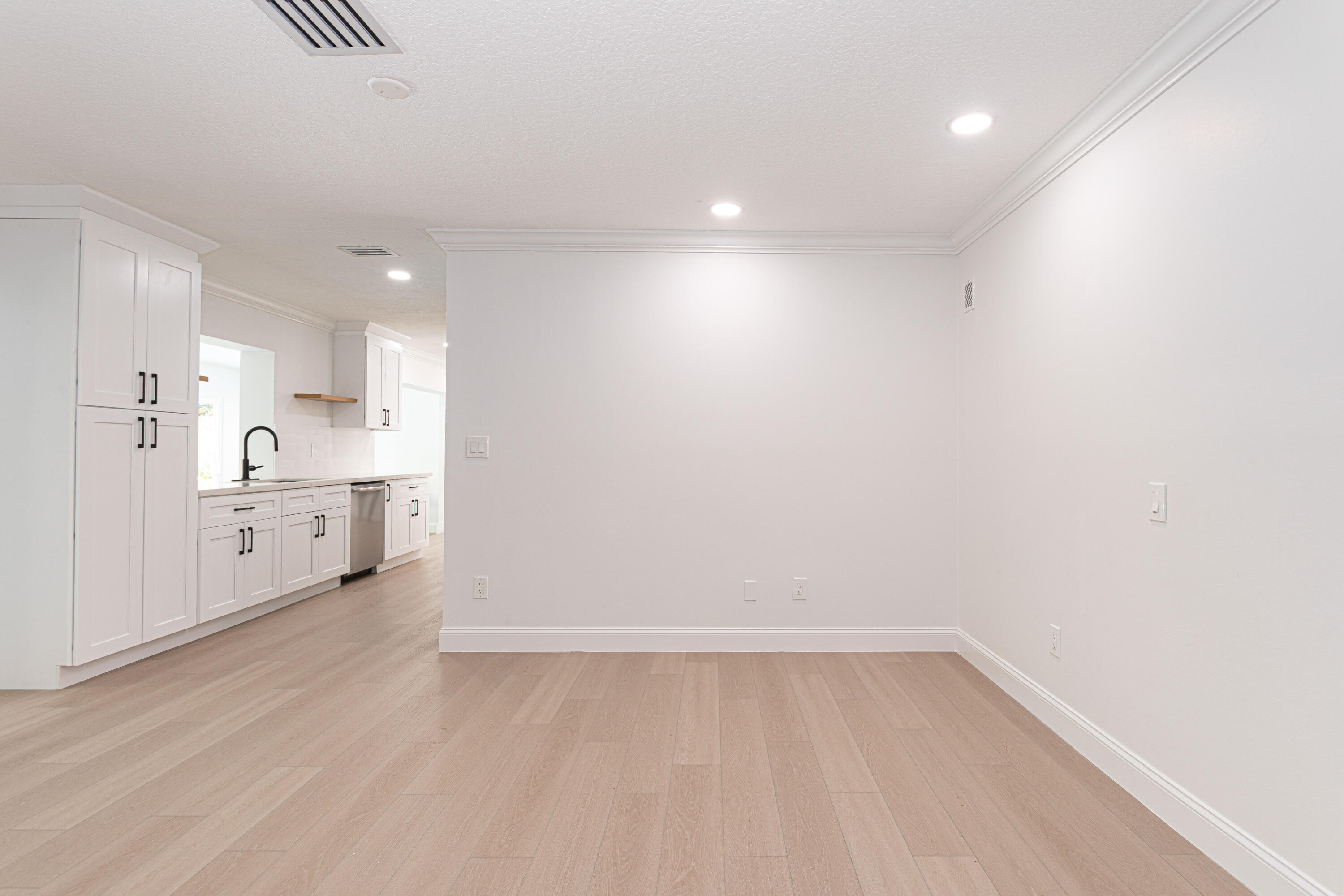 2013 Ardley Road North Palm Beach, FL 33408 - Photo 18 of 66 casa-18_1