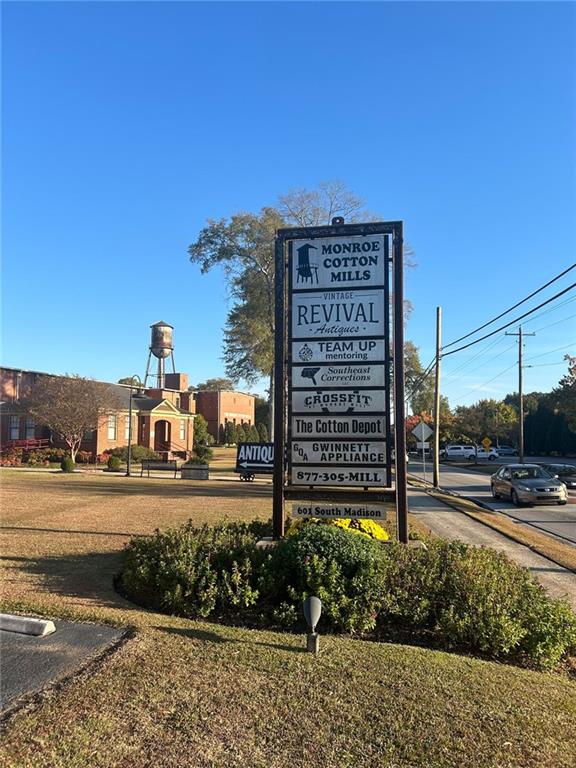601 South Madison Avenue Monroe, GA 30655 - Photo 14 of 14 a view of a street with a building in the background