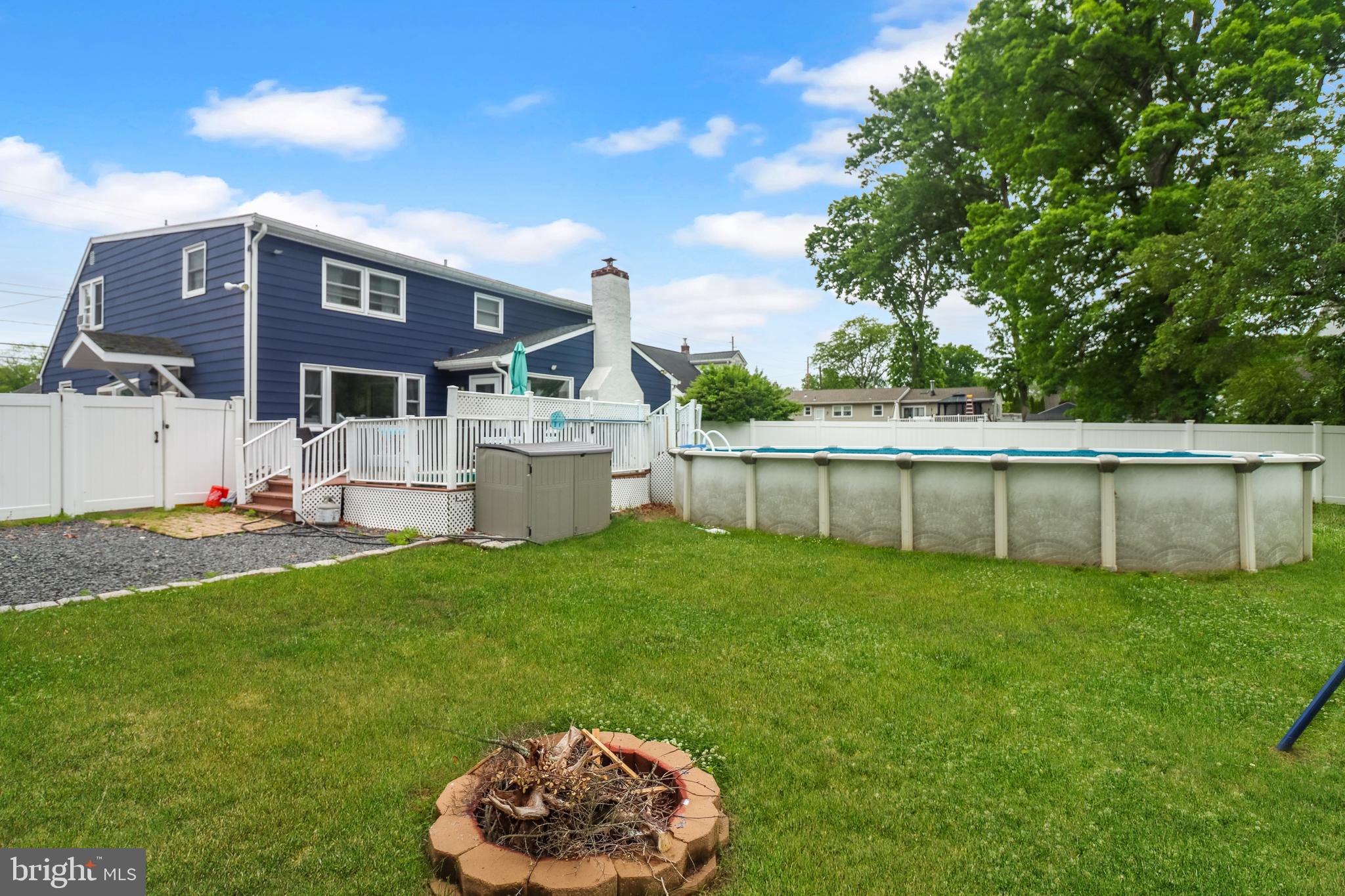 240 Youngs Road Trenton, NJ 08619 - Photo 7 of 66
