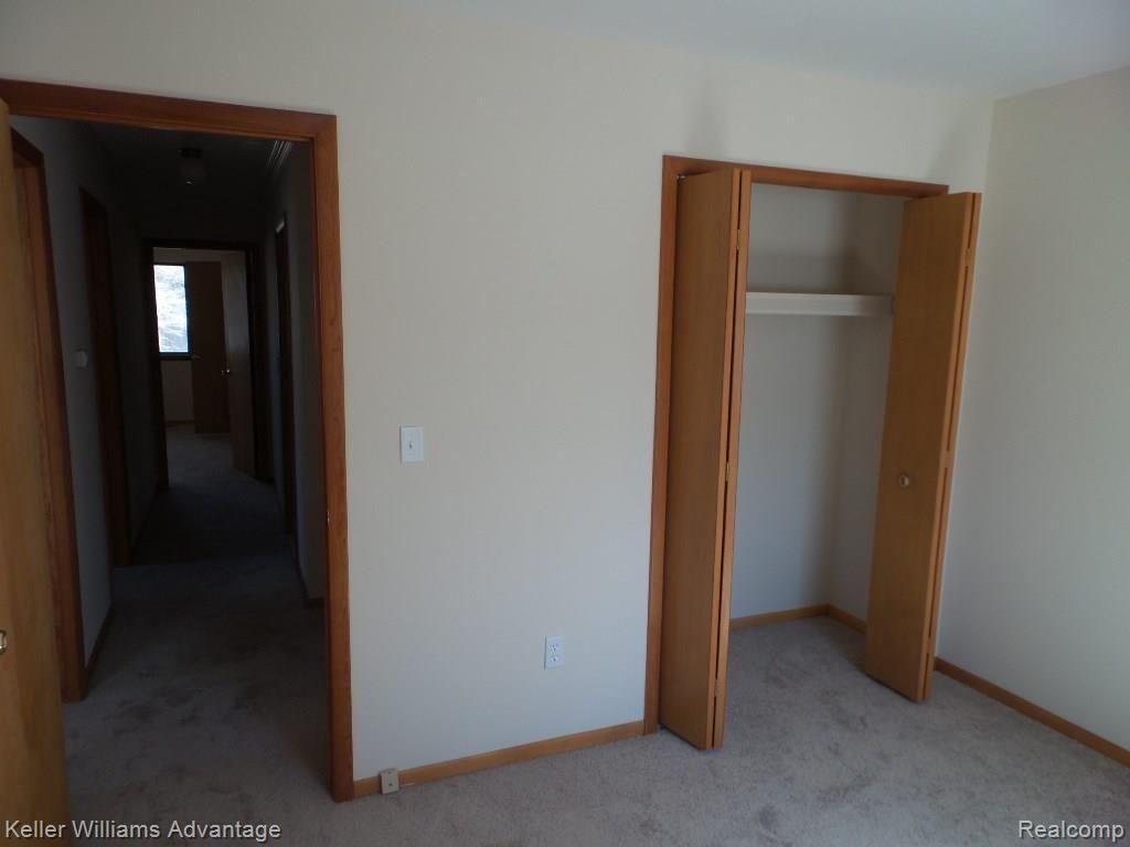 38548 Eight Mile Road Northville, MI 48167 - Photo 5 of 43