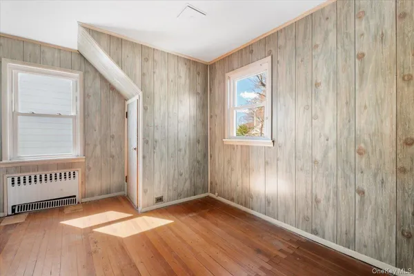 $549,000 | 18 Faneuil Place, New Rochelle, NY 10801