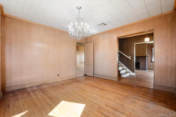$549,000 | 18 Faneuil Place, New Rochelle, NY 10801