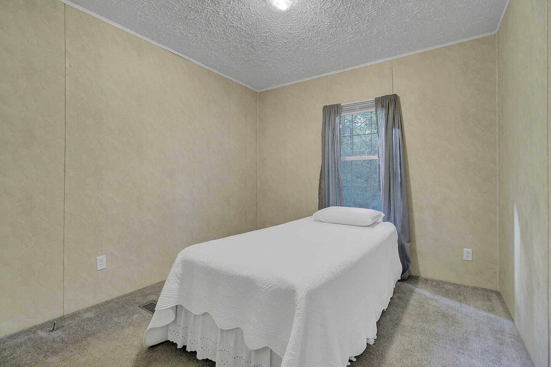297 Sinclair Road Summerville, SC 29483 - Photo 30 of 42 33_33_mls