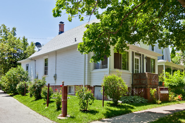 331 Granby Road Lake Forest, IL 60045 - Photo 4 of 14