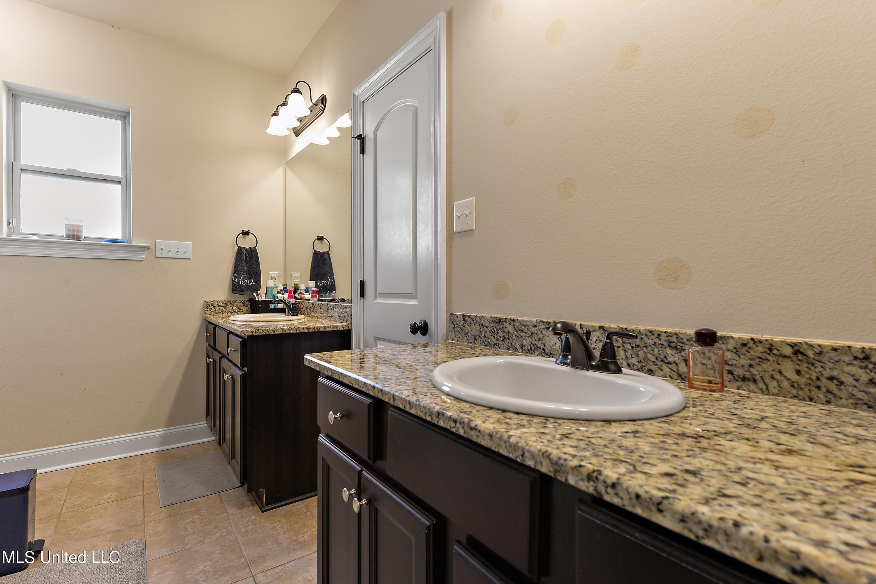 15096 Ranier Avenue Gulfport, MS 39503 - Photo 16 of 27 015 (1)