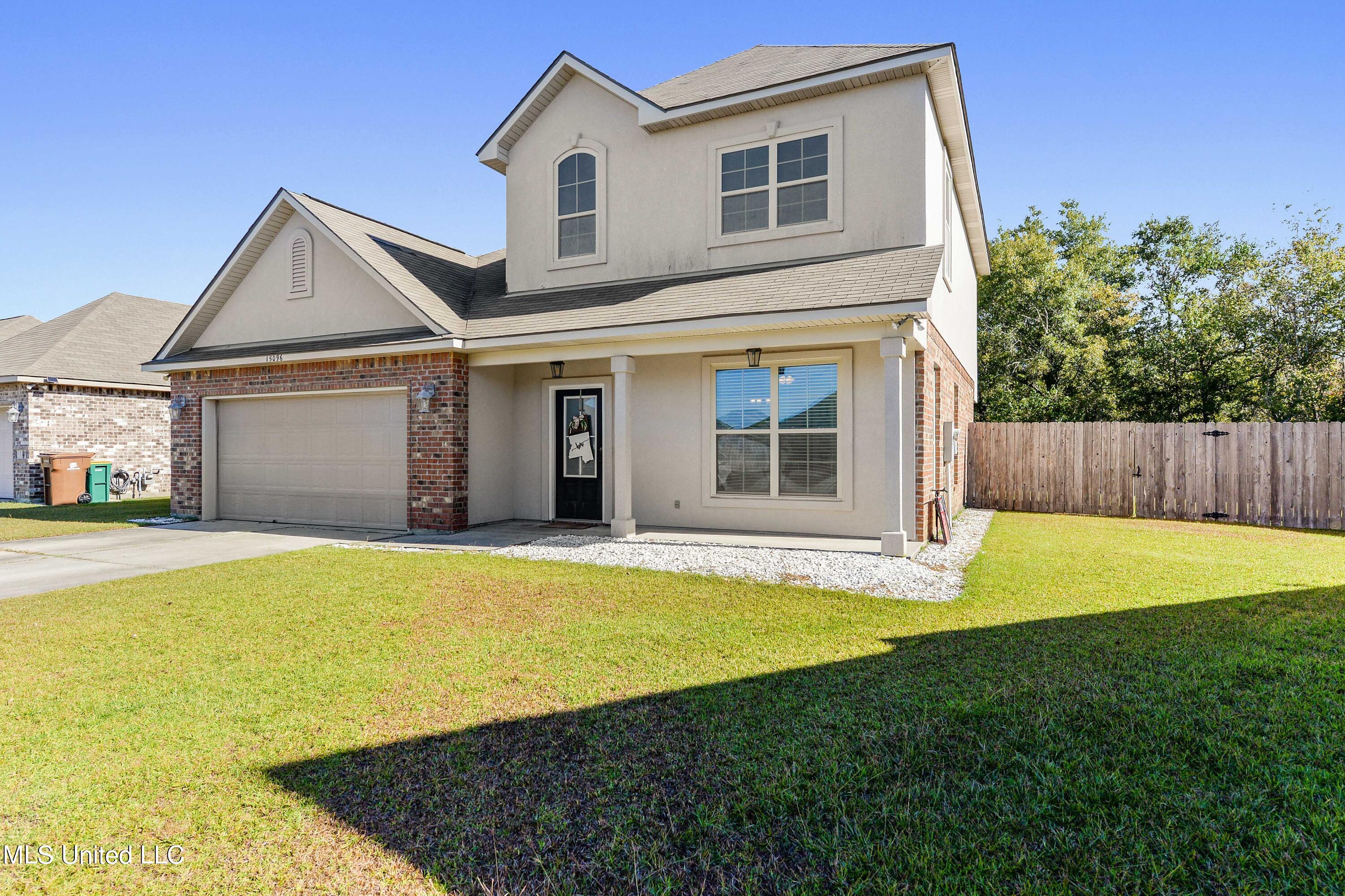 15096 Ranier Avenue Gulfport, MS 39503 - Photo 2 of 27 002 (1)