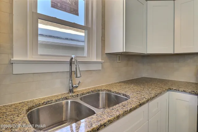 $269,800 | 17 Park Street, East Stroudsburg, PA 18301