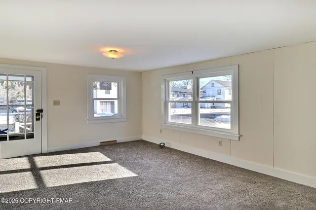 $269,800 | 17 Park Street, East Stroudsburg, PA 18301