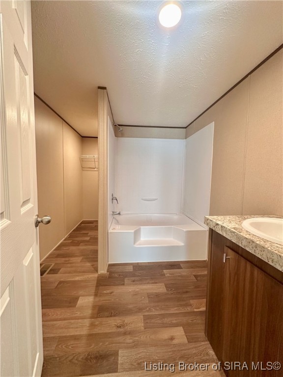 232 South Oak Street Austin, IN 47102 - Photo 15 of 23 Main Bathroom