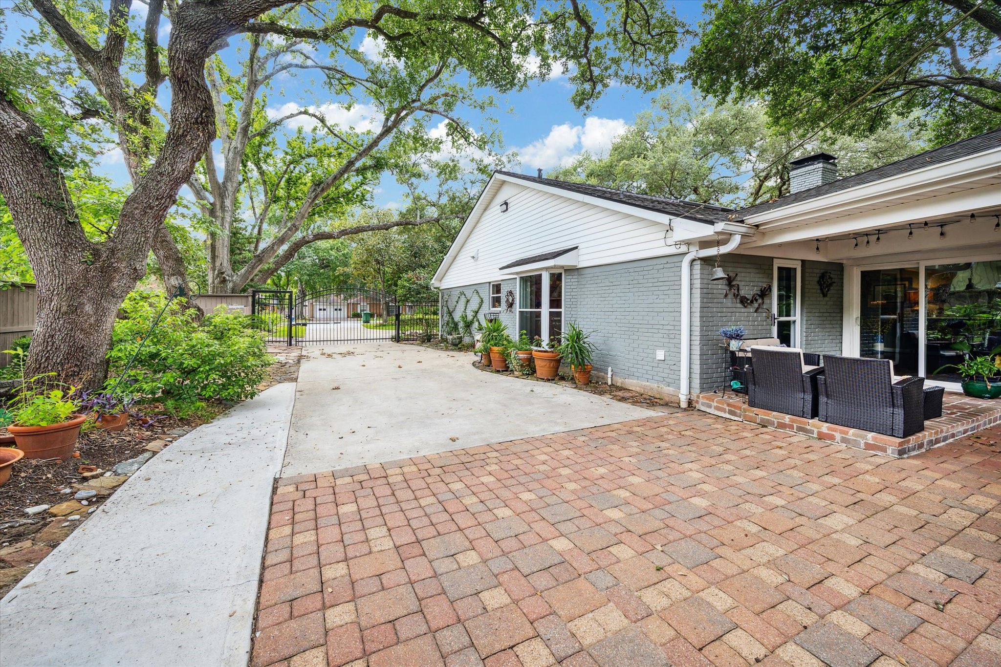 9006 Bonhomme Road Houston, TX 77074 - Photo 23 of 23