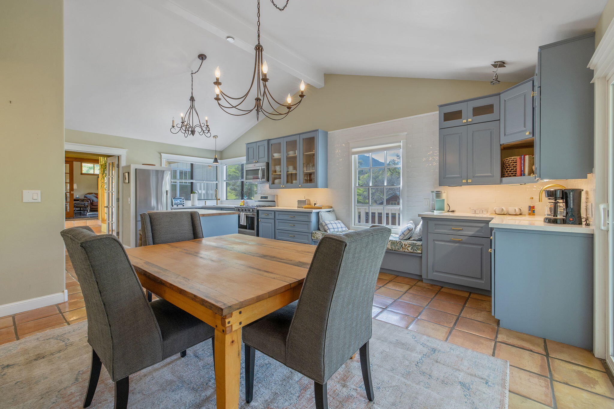 40209 Redtail Lane Three Rivers, CA 93271 - Photo 29 of 167 Dinette