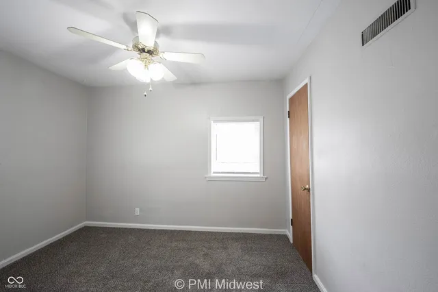 $1,050 | 2121 Euclid Drive, Anderson, IN 46011