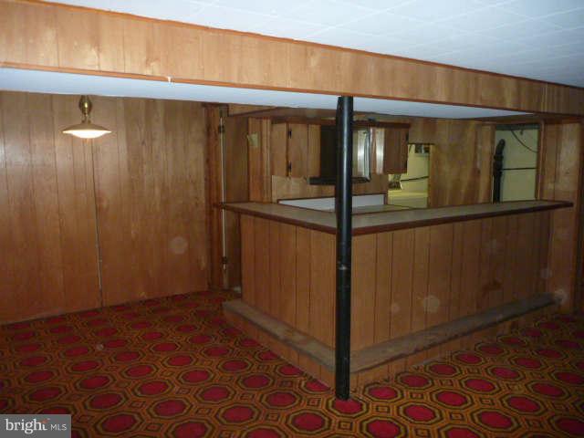 5516 Kempton Drive Springfield, VA 22151 - Photo 18 of 21 Basement Recroom bar