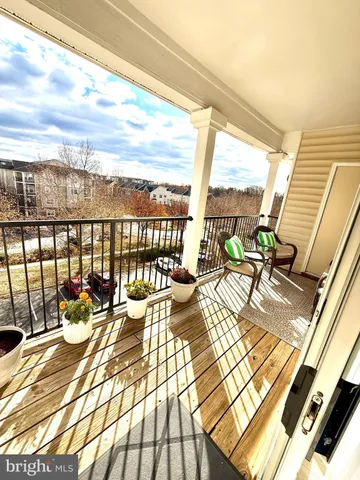 $1,875 | 19623 Galway Bay Circle, Unit 401, Germantown, MD 20874