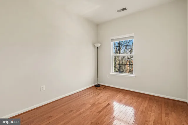 $3,295 | 4505 Henley Place, Fairfax, VA 22030