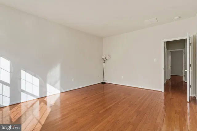 $3,295 | 4505 Henley Place, Fairfax, VA 22030