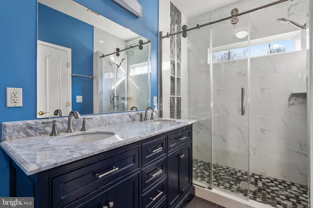 $3,295 | 4505 Henley Place, Fairfax, VA 22030