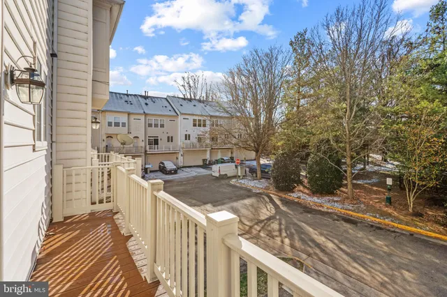 $3,295 | 4505 Henley Place, Fairfax, VA 22030