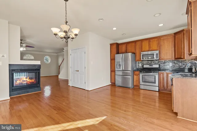 $3,295 | 4505 Henley Place, Fairfax, VA 22030