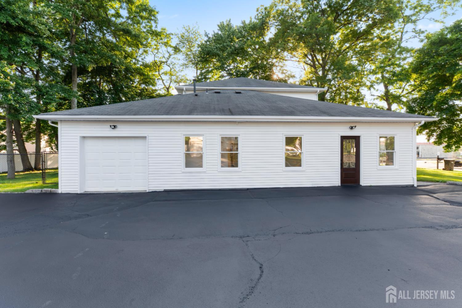 975 Inman Avenue Edison, NJ 08820 - Photo 54 of 62