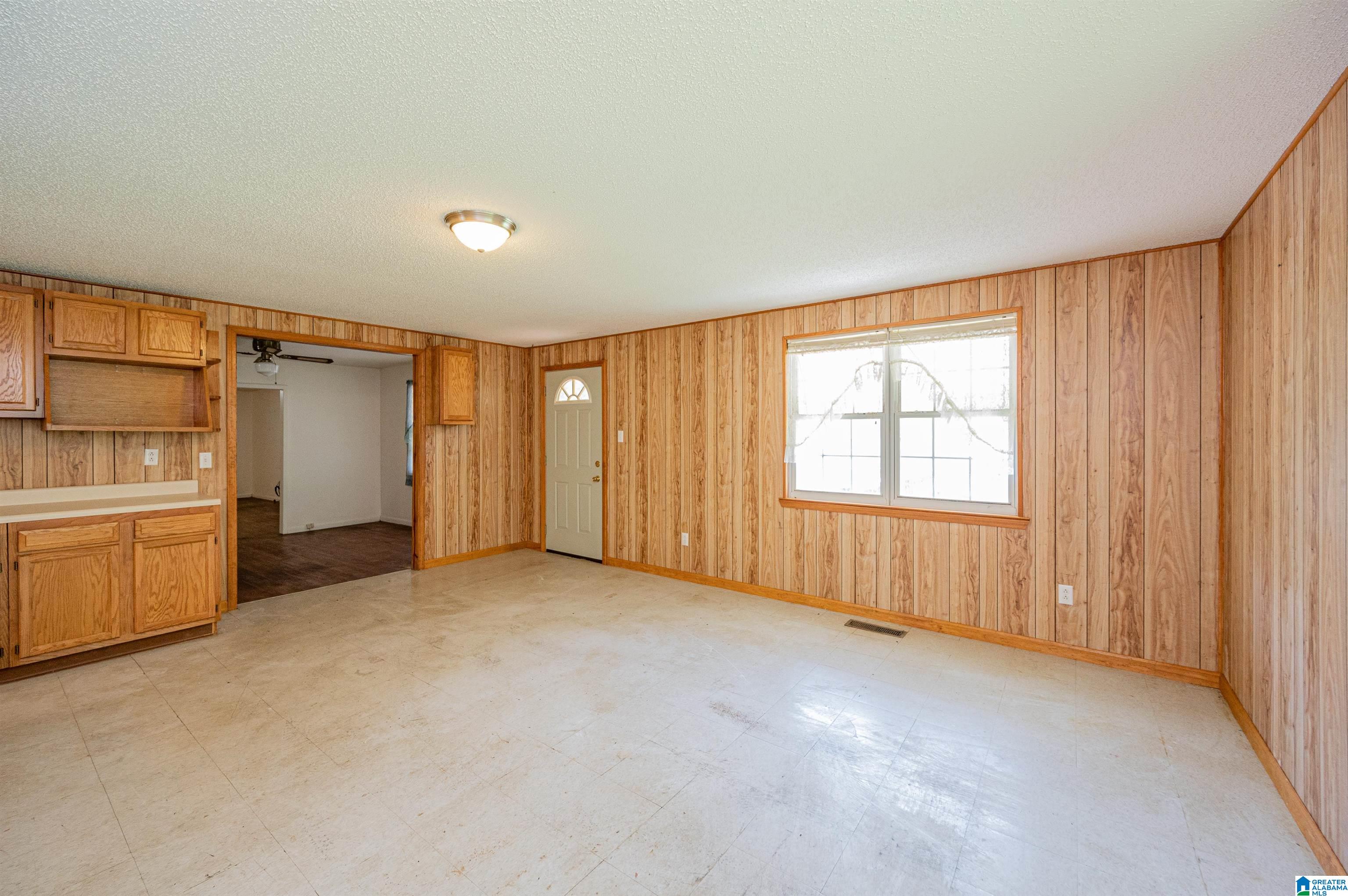 2484 Lively Road Adamsville, AL 35005 - Photo 17 of 50