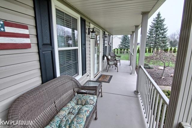 58811 Christopher Road Ray, MI 48096 - Photo 4 of 34 31289232-3.JPG