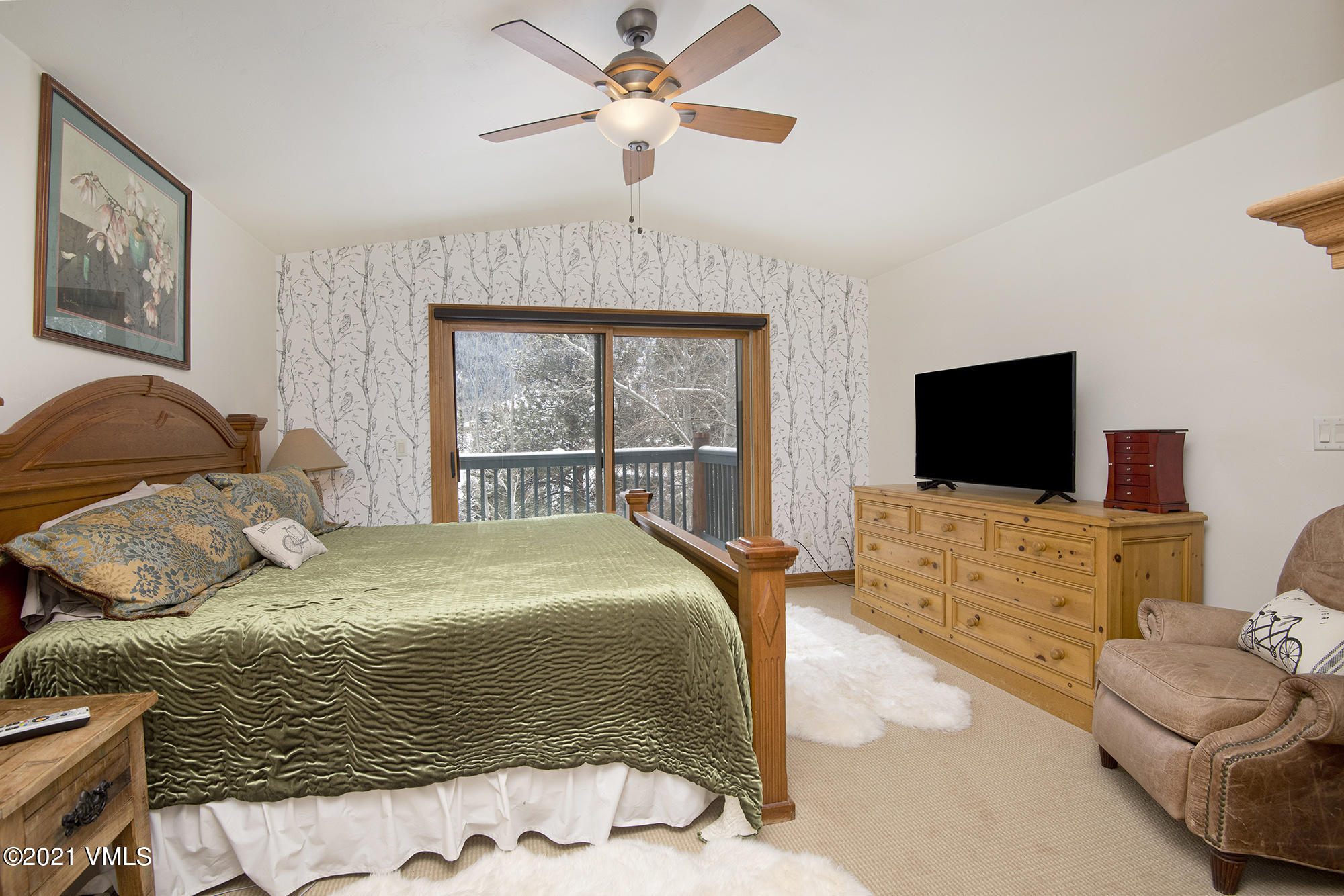 252 River Ranch Road Edwards, CO 81632 - Photo 13 of 50 master bedroom