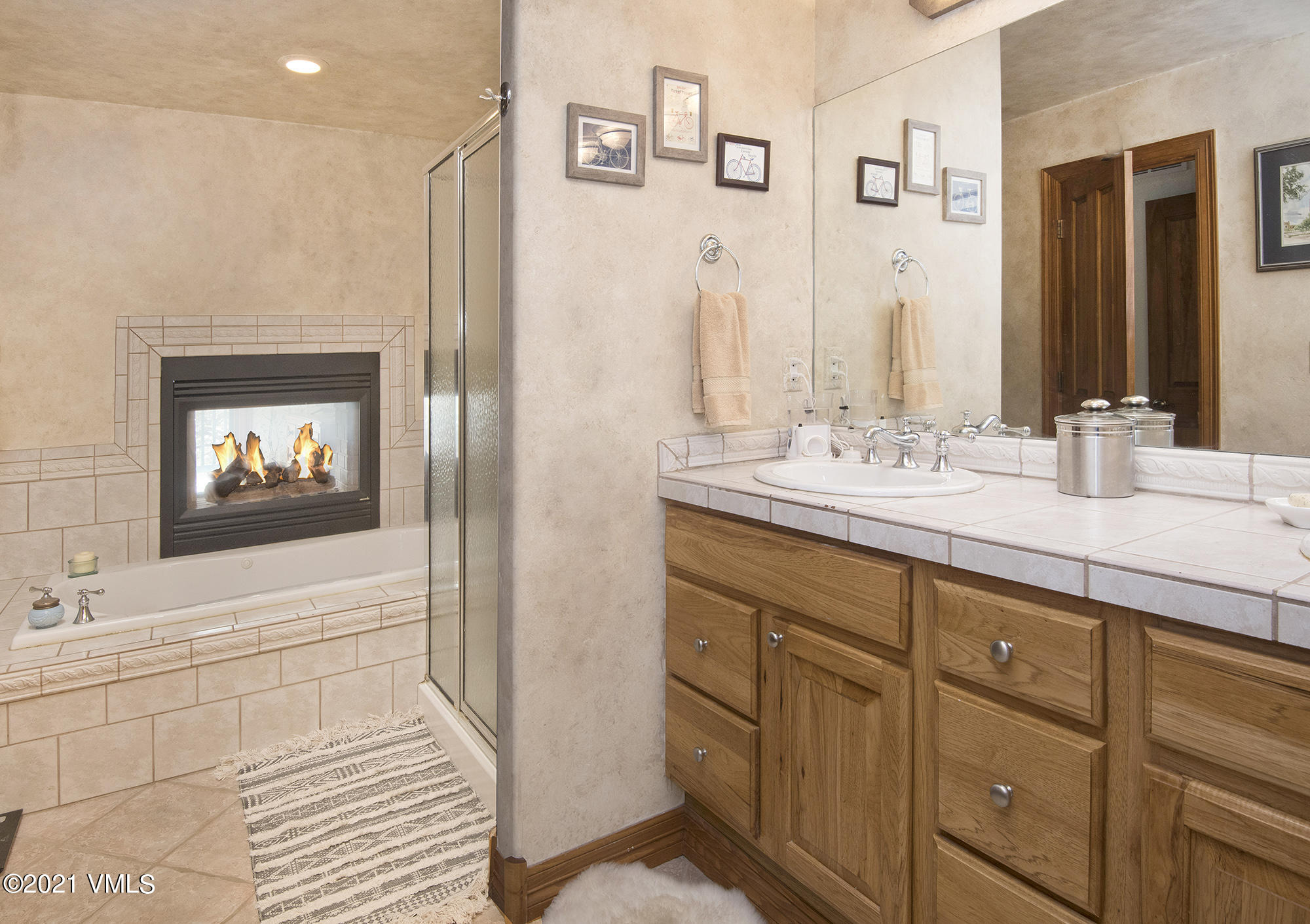 252 River Ranch Road Edwards, CO 81632 - Photo 15 of 50 master bathroom