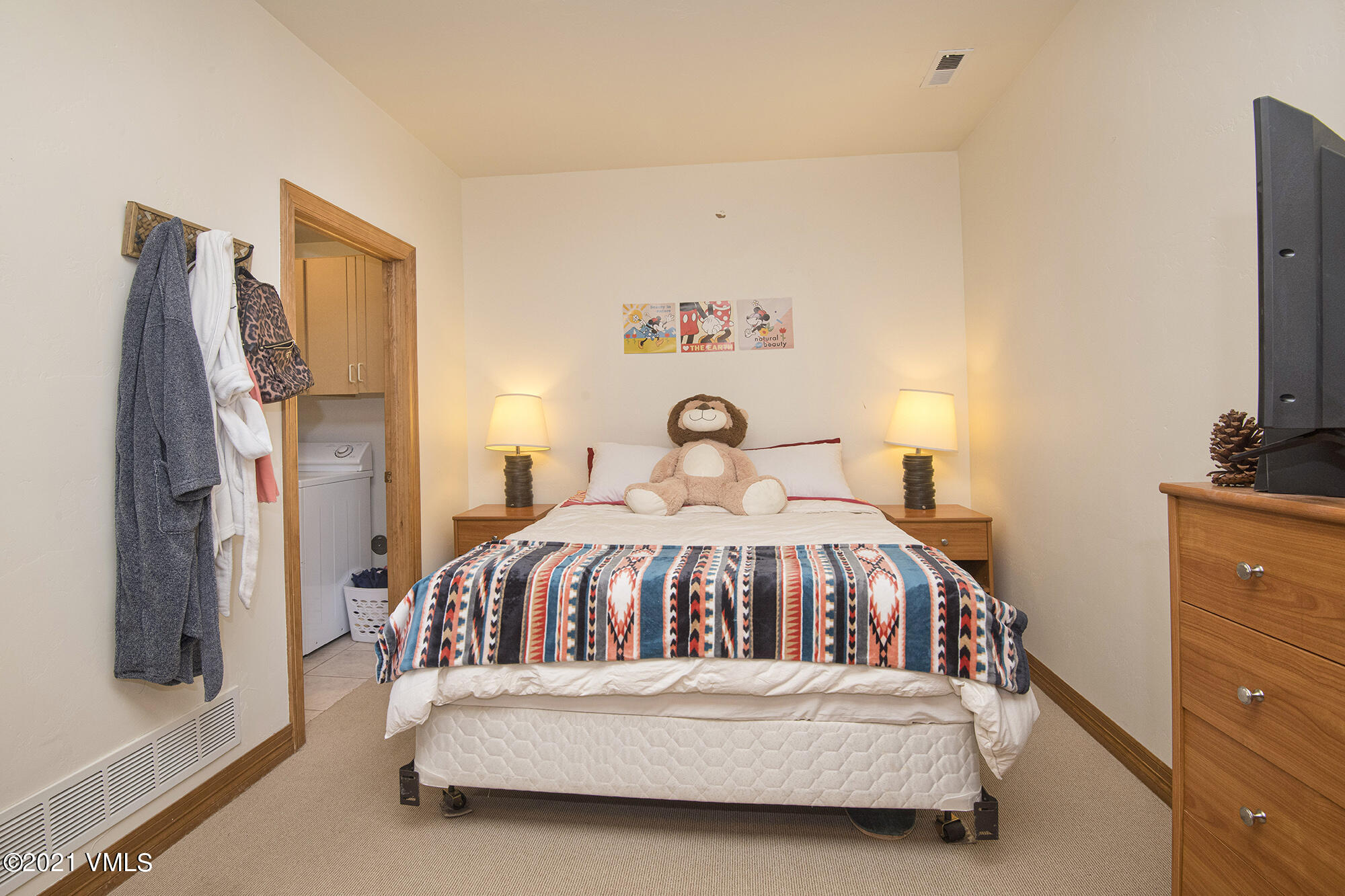 252 River Ranch Road Edwards, CO 81632 - Photo 22 of 50 downstairs sleeping den