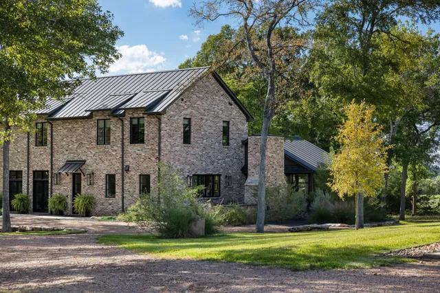 $3,995,000 | 565 Bybee Road, Round Top, TX 78954