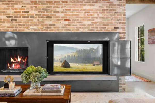 $3,995,000 | 565 Bybee Road, Round Top, TX 78954