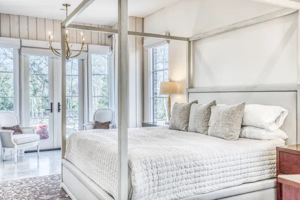 $3,995,000 | 565 Bybee Road, Round Top, TX 78954