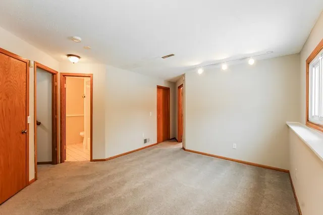 $340,000 | 1509 80th Avenue North, Brooklyn Park, MN 55444