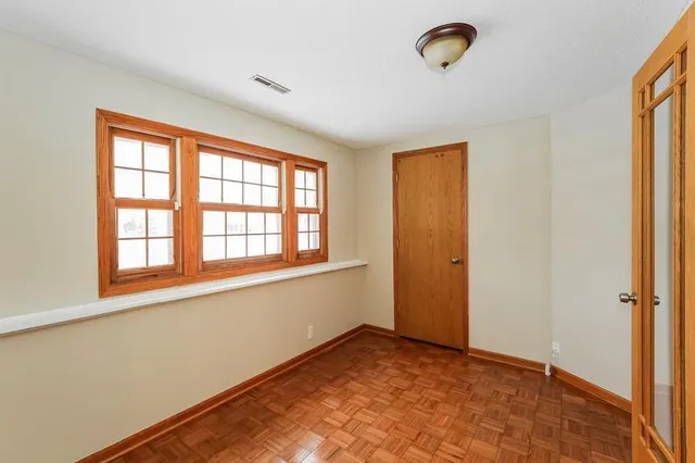 $340,000 | 1509 80th Avenue North, Brooklyn Park, MN 55444