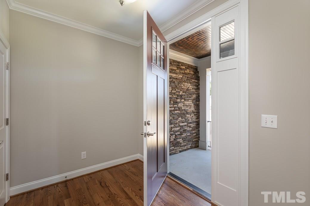 5348 Topspin Court Raleigh, NC 27609 - Photo 4 of 30 Gallery Image 4
