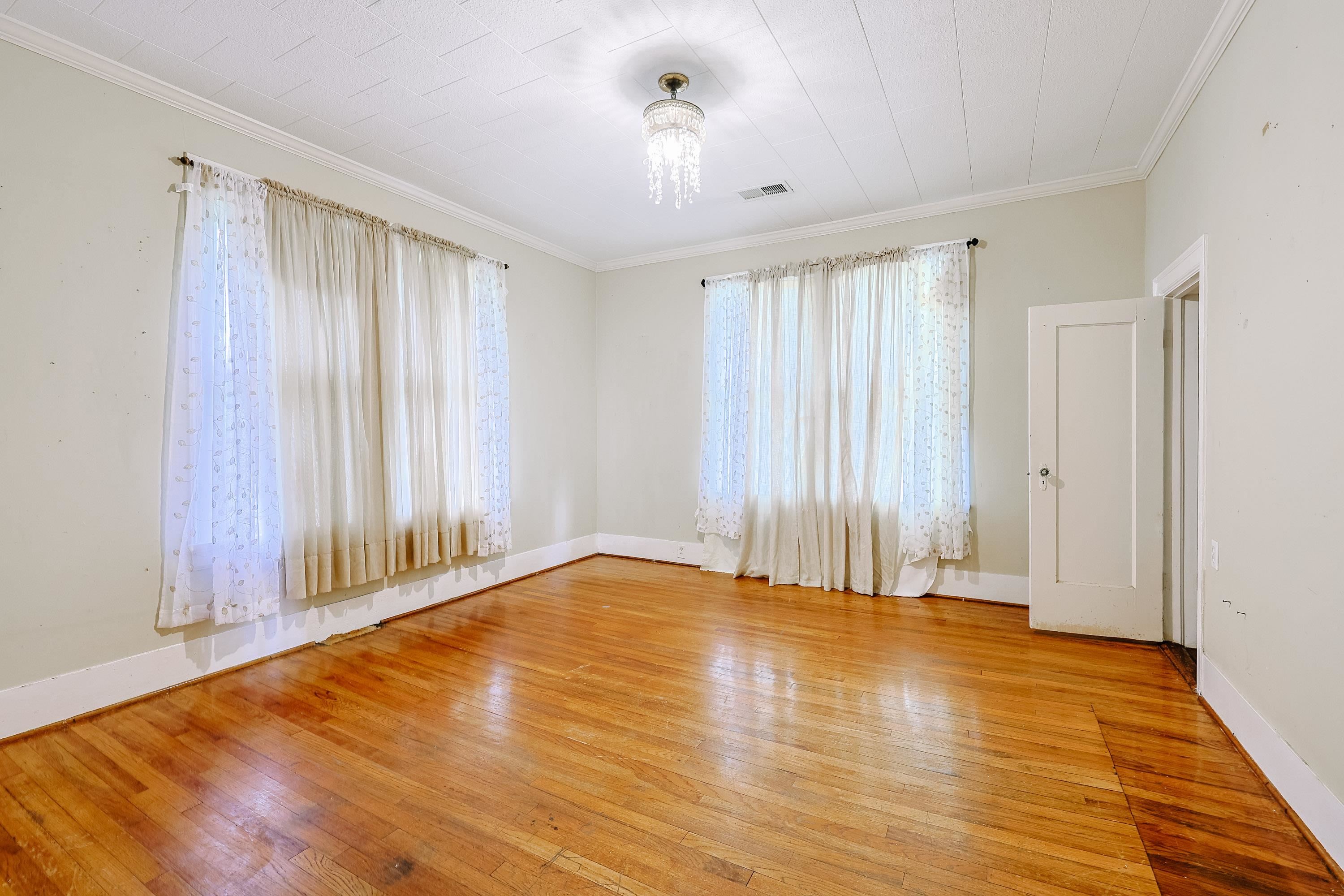 305 North Main Street Hemingway, SC 29554 - Photo 19 of 37